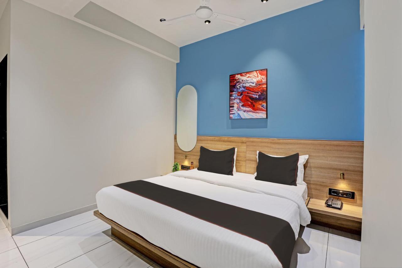 Hotel Lee Platinum Ahmadabad Zewnętrze zdjęcie